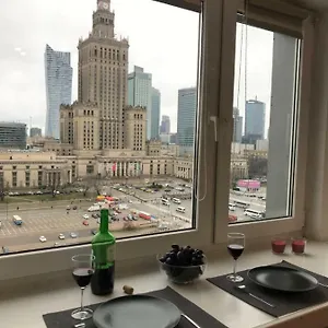 apartamenty-w-centrum-warszawy.warsawhotelspoland.com/